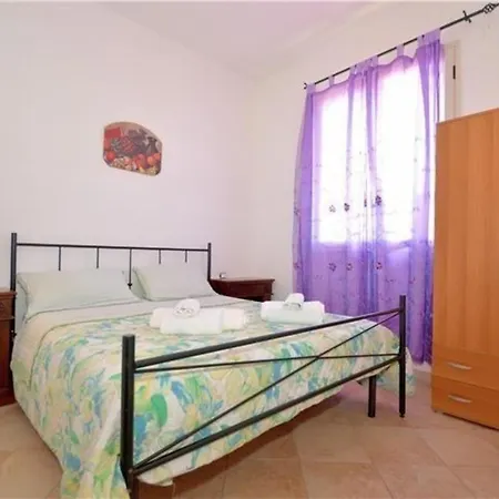Apartment Ferienhaeuser Small App Fuer 5 In